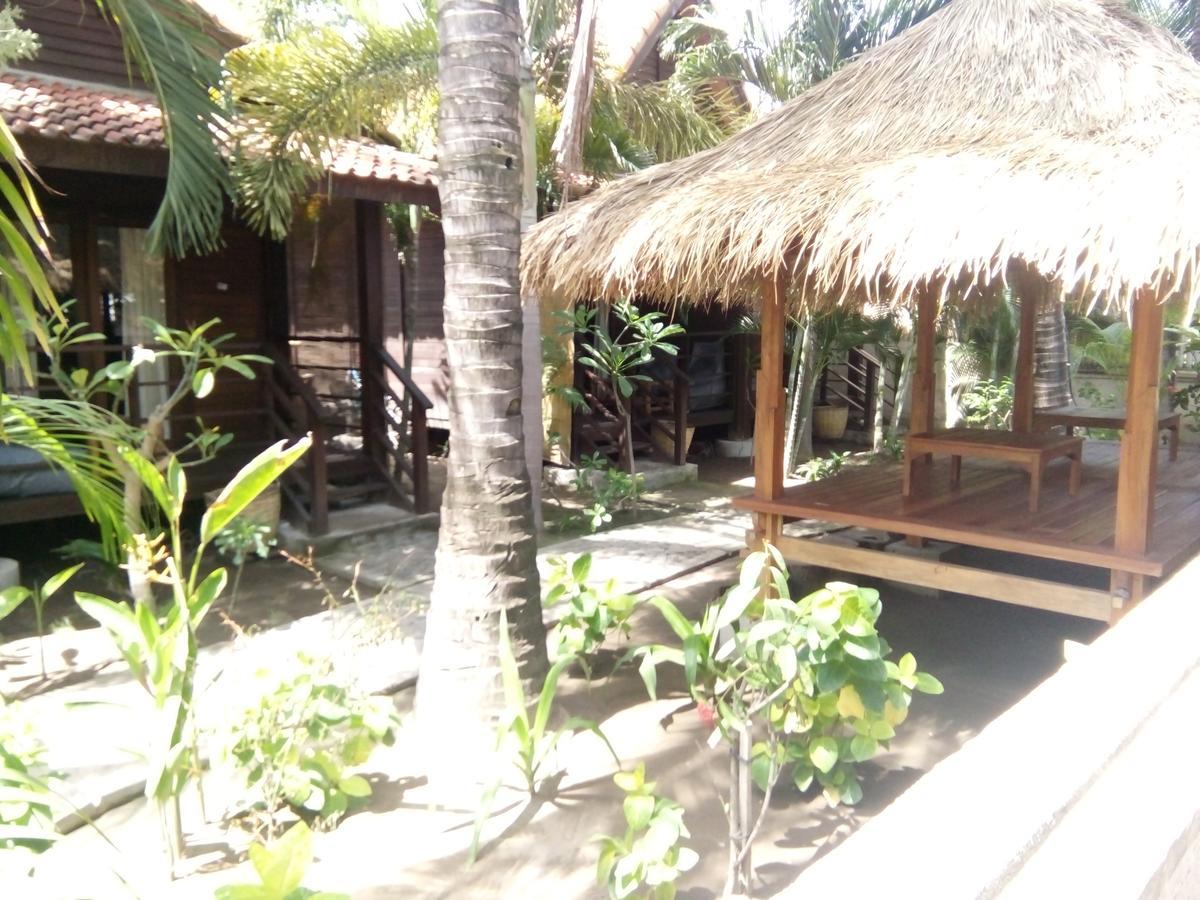 Oceane Paradise Bungalow Gili Trawangan Esterno foto