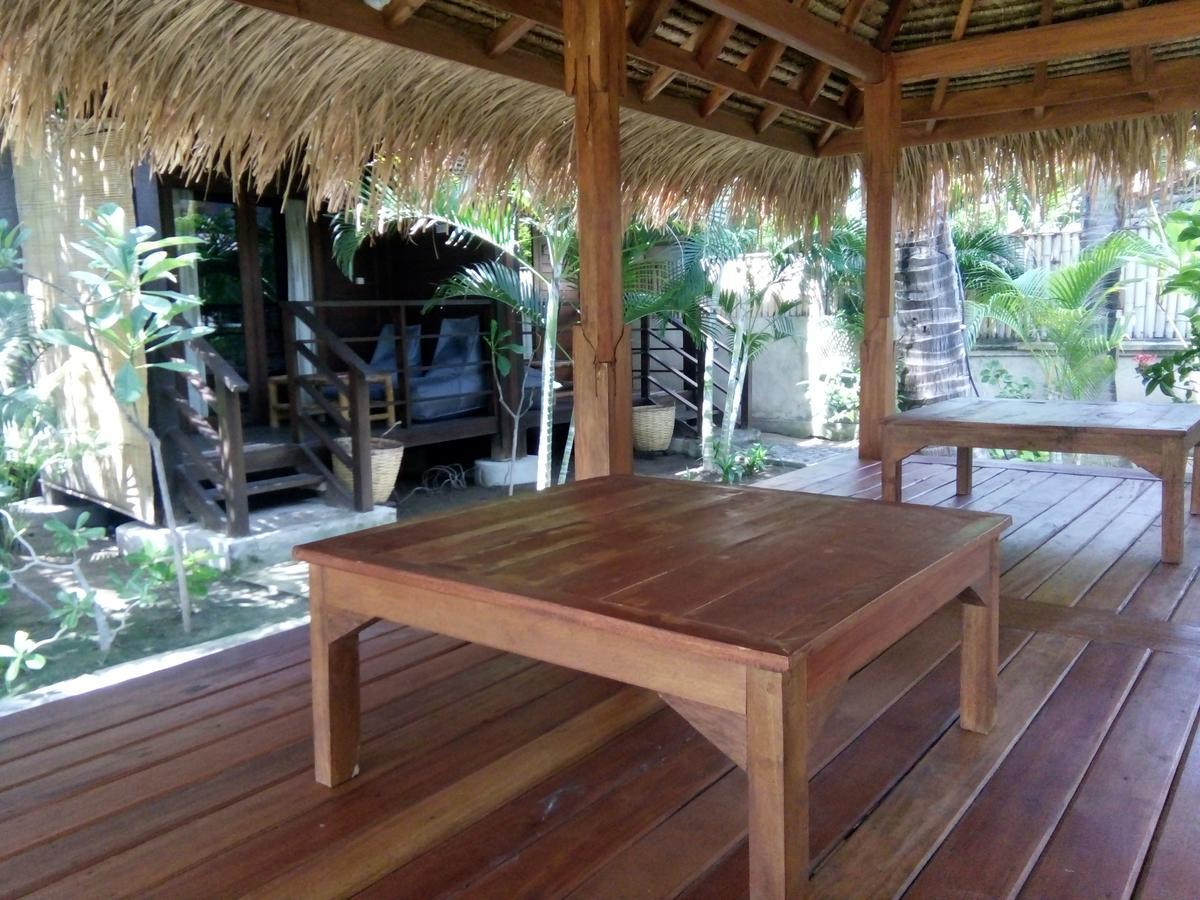 Oceane Paradise Bungalow Gili Trawangan Esterno foto