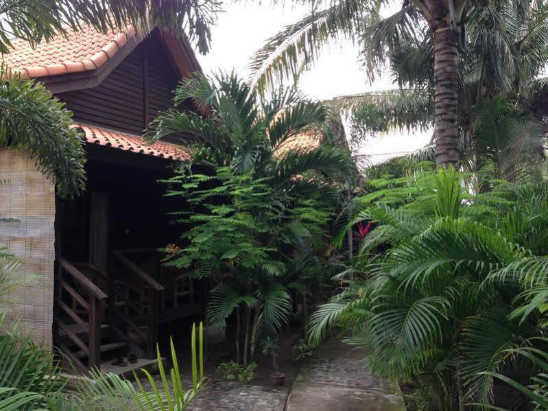 Oceane Paradise Bungalow Gili Trawangan Esterno foto